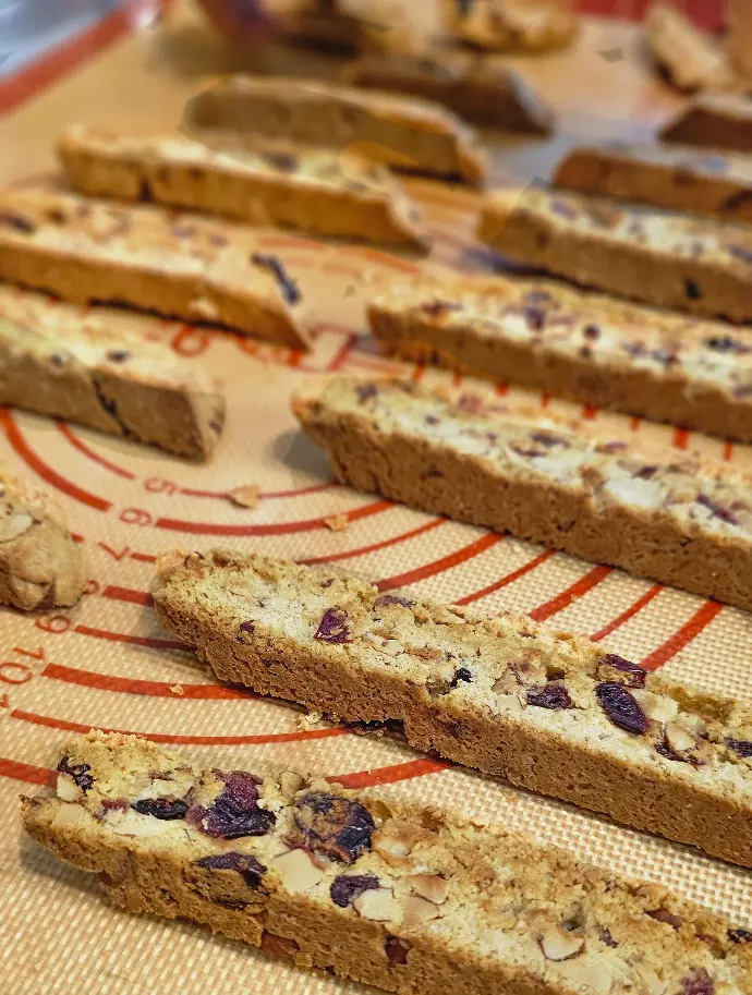Love G Classic Biscotti